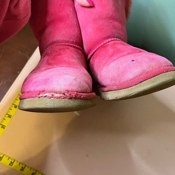 UGG Pink Boots With BowsโSize 8 WORNโUSED - Picture 6 of 15